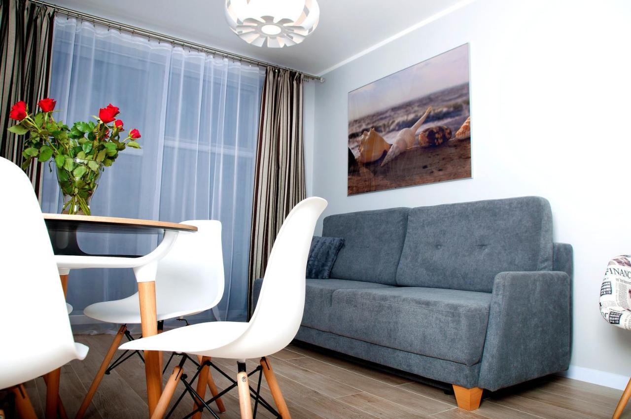 Apartament Ikar - 2 Pokojowy Przy Morzu Z Balkonem Pobierowo Esterno foto