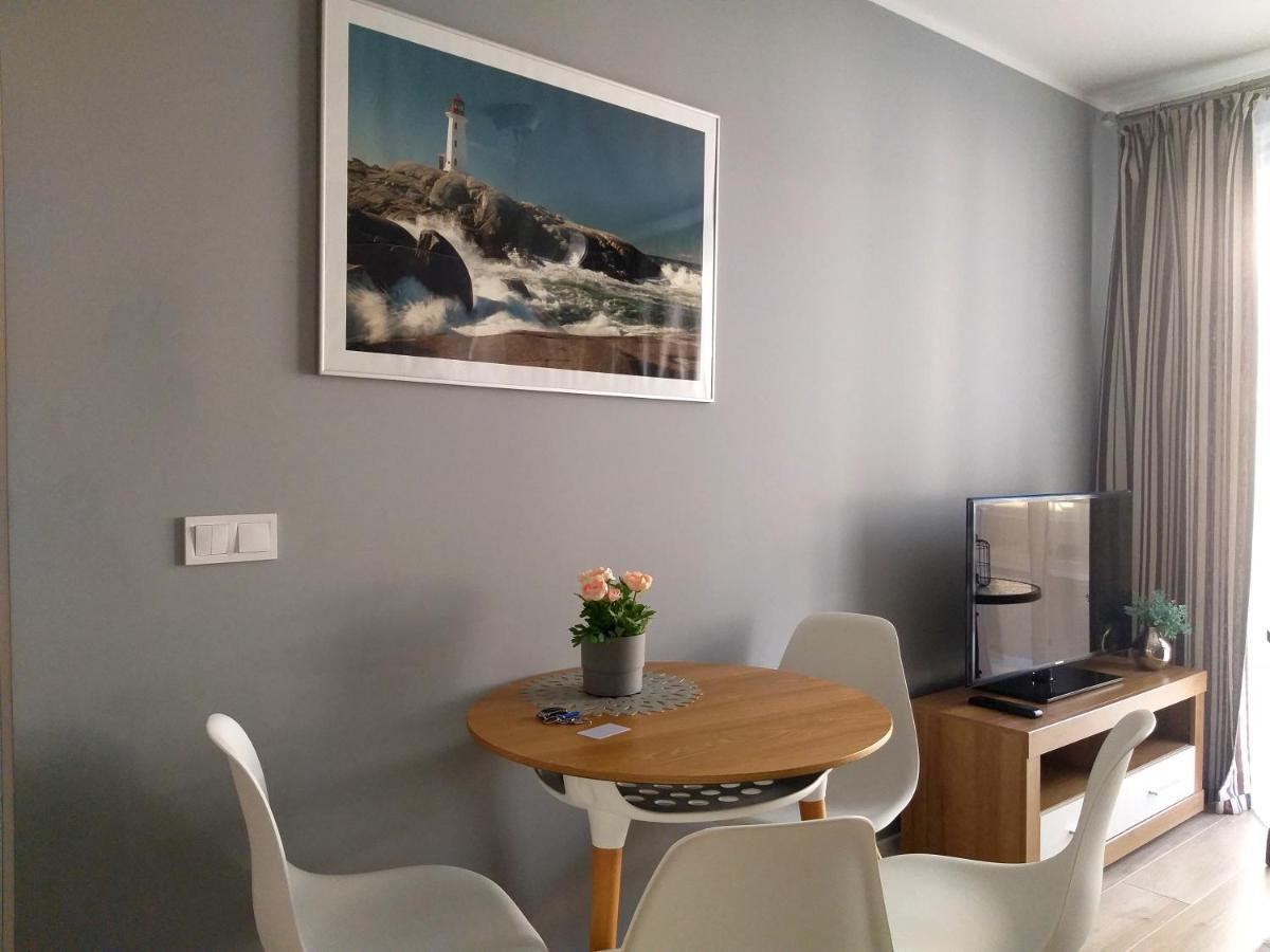 Apartament Ikar - 2 Pokojowy Przy Morzu Z Balkonem Pobierowo Esterno foto