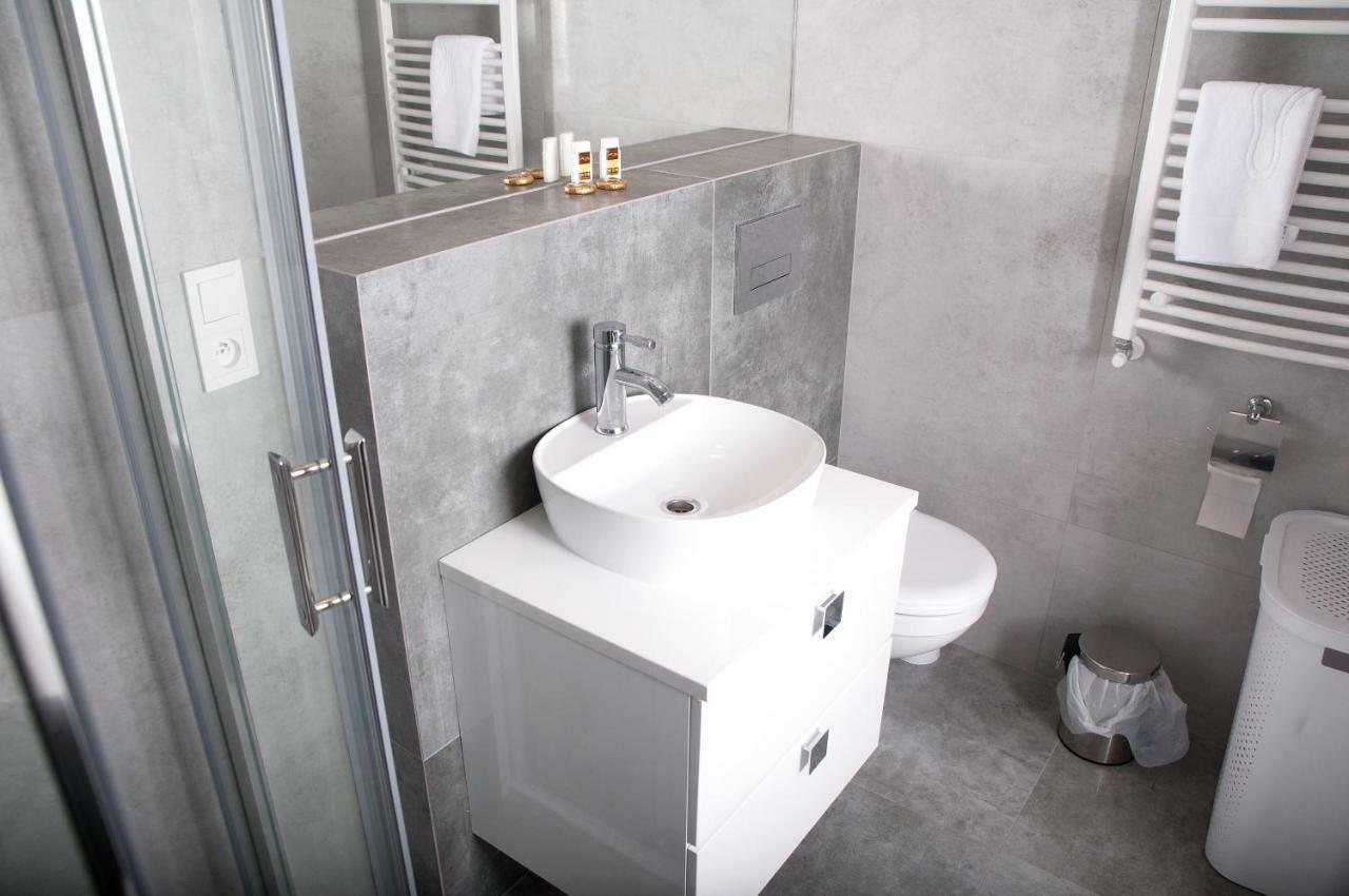 Apartament Ikar - 2 Pokojowy Przy Morzu Z Balkonem Pobierowo Esterno foto